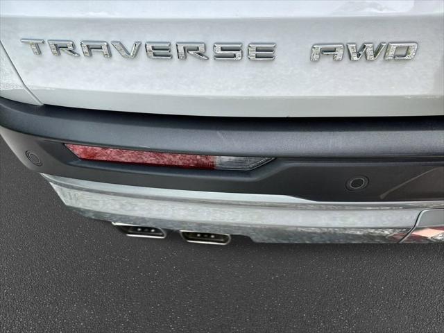 2026 Chevrolet Traverse AWD LT