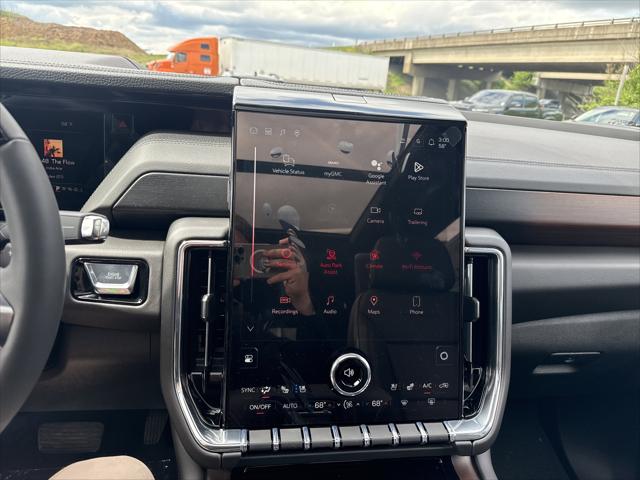 2026 GMC Yukon 4WD Denali