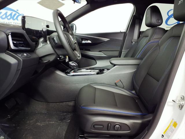 2026 Buick NV Sport Touring FWD