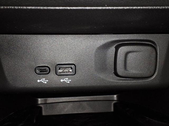 2026 Buick NV Sport Touring FWD