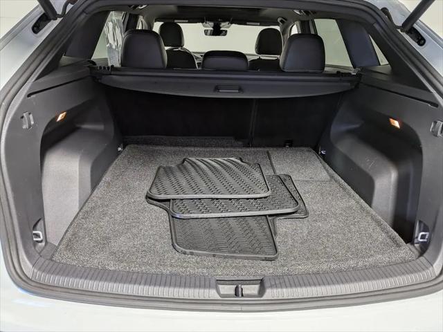 2022 Volkswagen Atlas Cross Sport 2.0T SEL