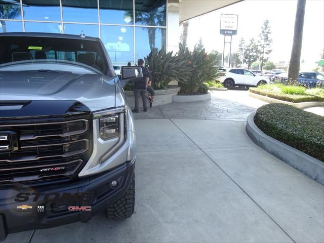 2026 GMC Sierra 1500 Crew Cab, Short Bed, AT4X, 4WD