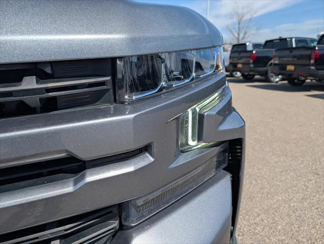 2022 Chevrolet Silverado 1500 4WD Crew Cab Short Bed RST