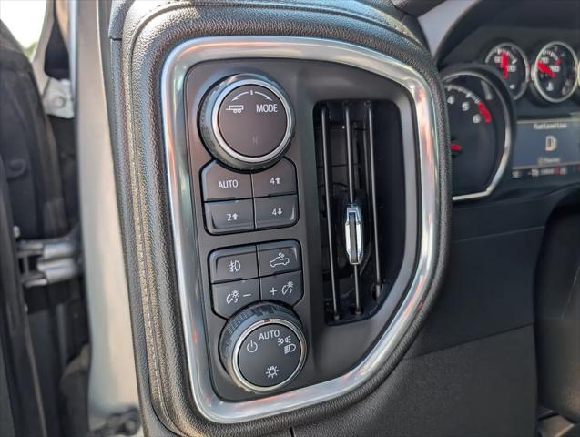 2022 Chevrolet Silverado 1500 4WD Crew Cab Short Bed RST