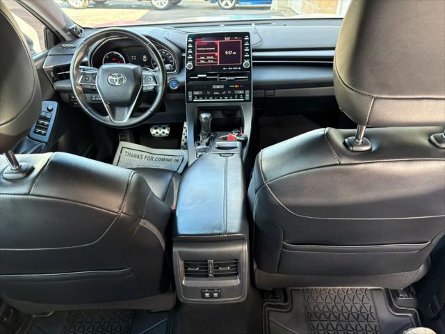 2019 Toyota Avalon Hybrid XSE