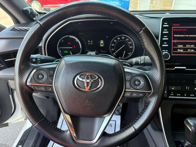 2019 Toyota Avalon Hybrid XSE