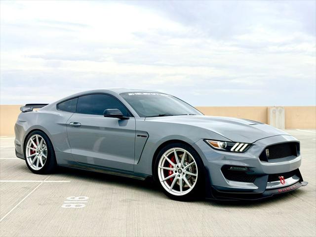 2016 Ford GT Shelby GT350 Coupe 2D