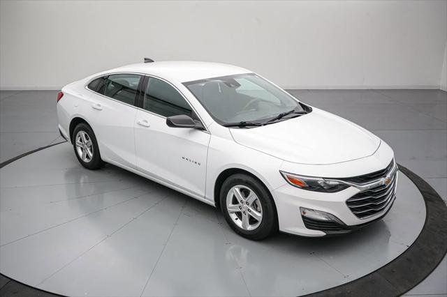 2024 Chevrolet Malibu FWD 1FL