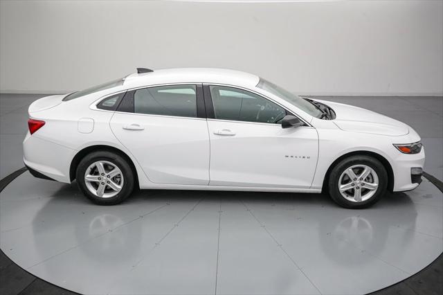 2024 Chevrolet Malibu FWD 1FL