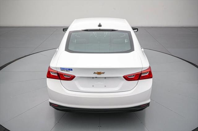 2024 Chevrolet Malibu FWD 1FL