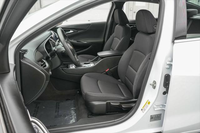 2024 Chevrolet Malibu FWD 1FL