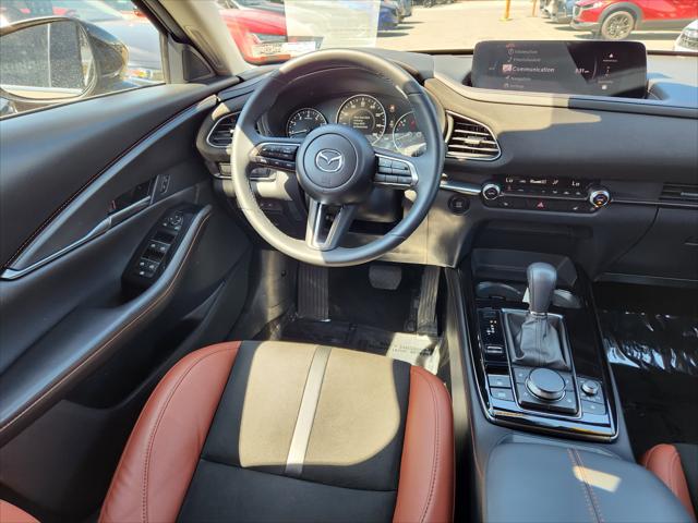 2025 Mazda CX-30 2.5 Carbon Turbo