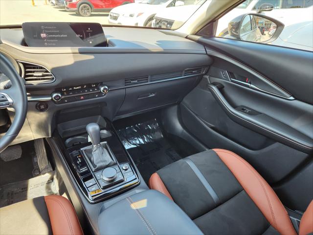 2025 Mazda CX-30 2.5 Carbon Turbo