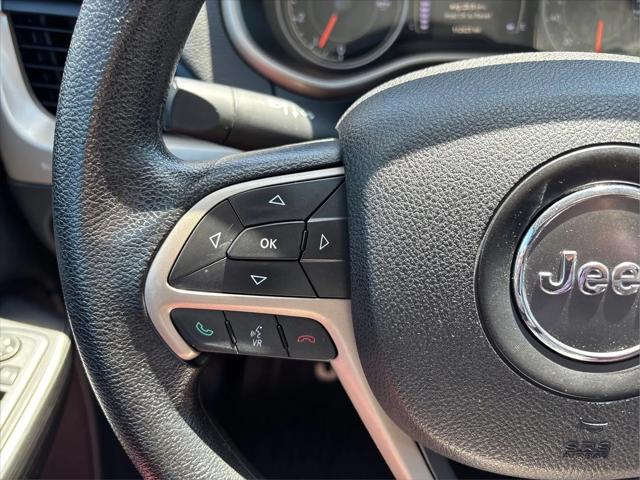 2016 Jeep Cherokee Sport