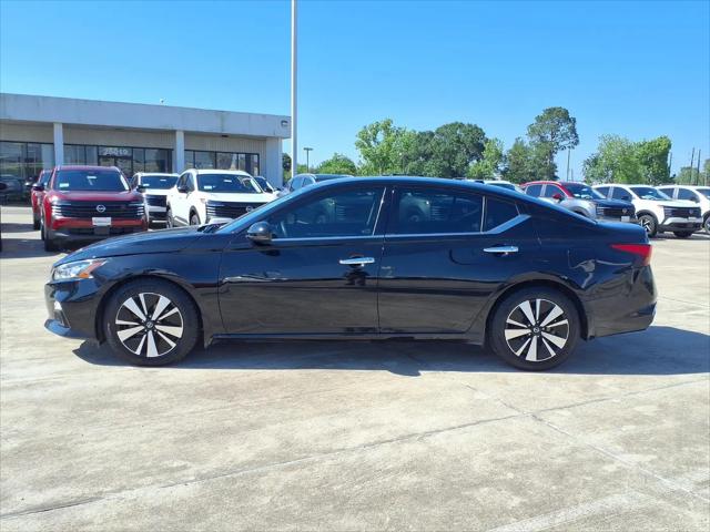 2022 Nissan Altima SL FWD