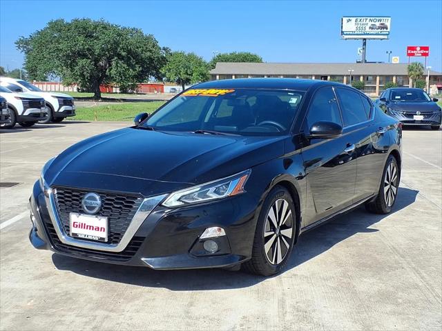 2022 Nissan Altima SL FWD