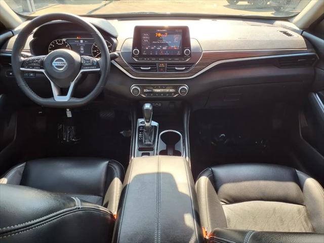 2022 Nissan Altima SL FWD