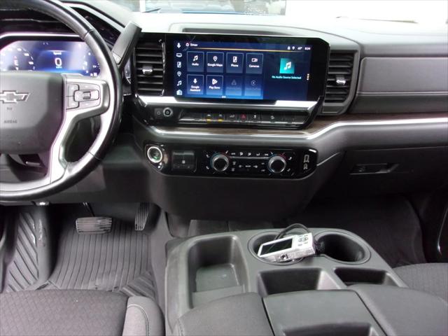 2023 Chevrolet Silverado 1500 4WD Crew Cab Short Bed RST
