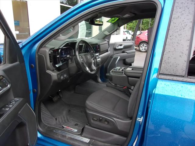 2023 Chevrolet Silverado 1500 4WD Crew Cab Short Bed RST