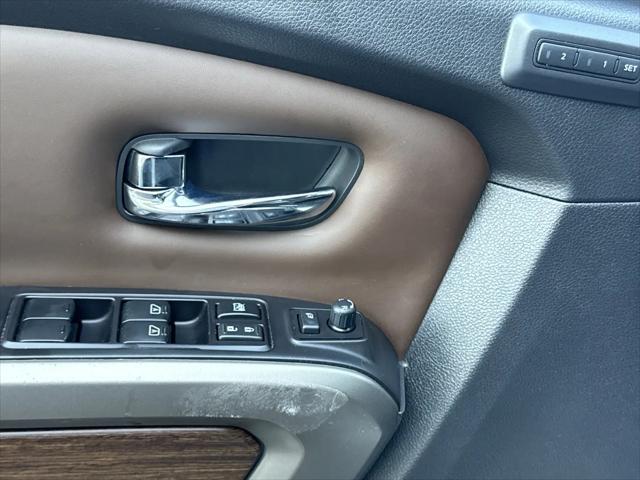 2021 Nissan Titan Crew Cab Platinum Reserve 4x4