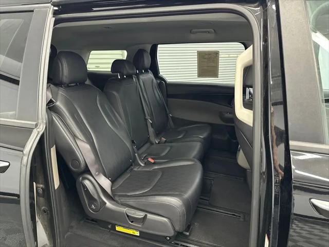 2025 Kia Carnival MPV LXS