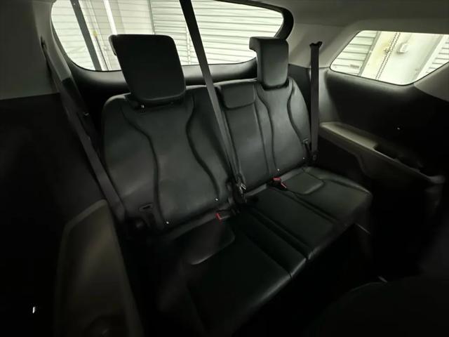 2025 Kia Carnival MPV LXS