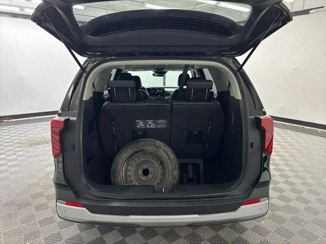 2025 Kia Carnival MPV LXS