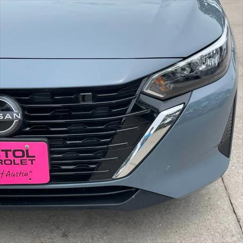 2024 Nissan Sentra SV Xtronic CVT