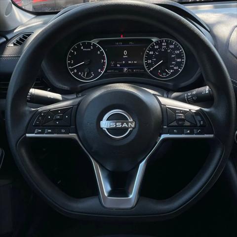 2024 Nissan Sentra SV Xtronic CVT