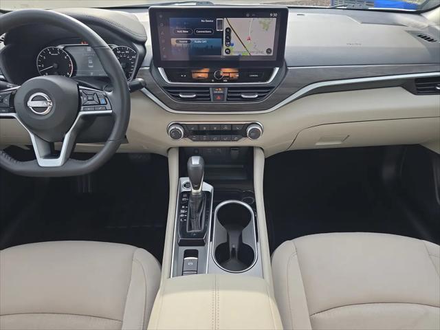 2024 Nissan Altima SV FWD