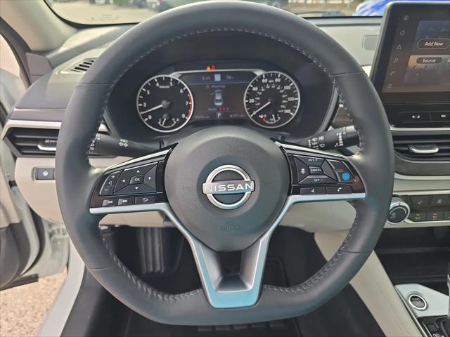 2024 Nissan Altima SV FWD