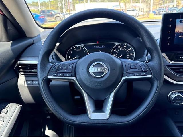 2026 Nissan Altima SV FWD