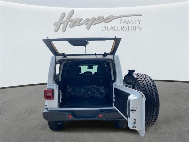 2024 Jeep Wrangler 4-Door Sahara 4x4