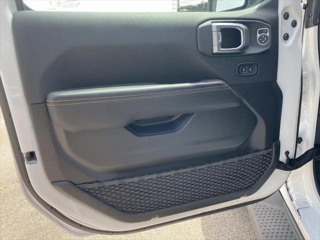 2024 Jeep Wrangler 4-Door Sahara 4x4