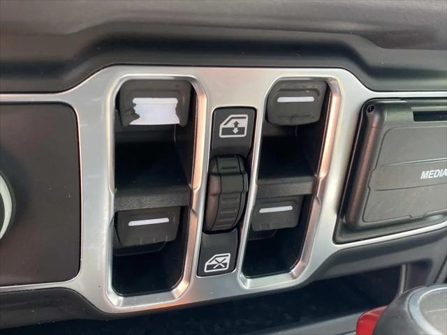 2024 Jeep Wrangler 4-Door Sahara 4x4