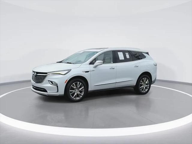 2023 Buick Enclave Essence AWD