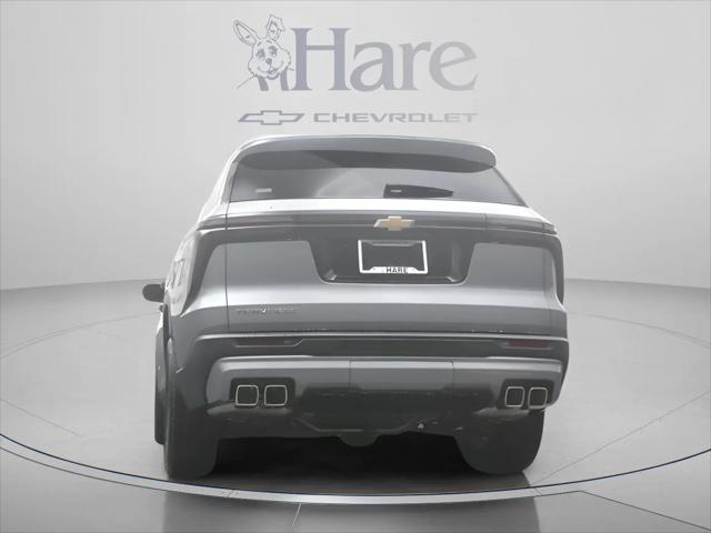 2026 Chevrolet Traverse FWD LT