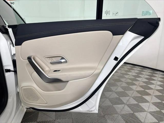 2025 Mercedes-Benz CLA 250 CLA 250