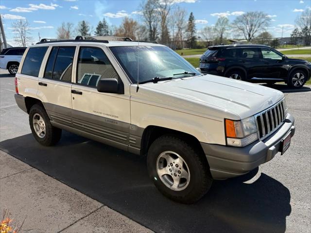 1997 Jeep Grand Cherokee Laredo