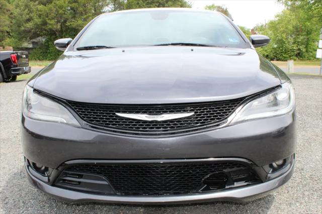 2016 Chrysler 200 S
