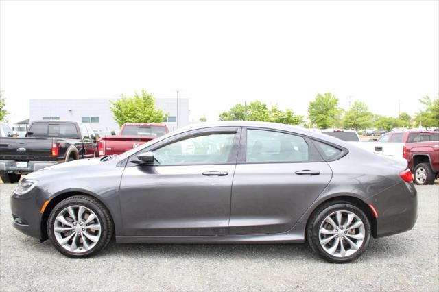 2016 Chrysler 200 S