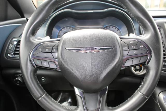 2016 Chrysler 200 S