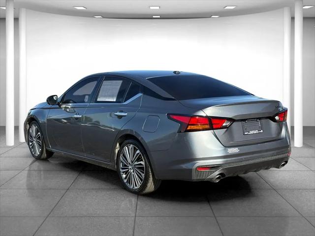 2023 Nissan Altima SL FWD