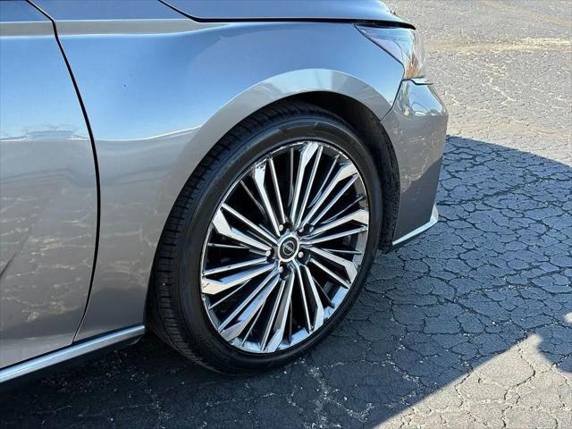2023 Nissan Altima SL FWD