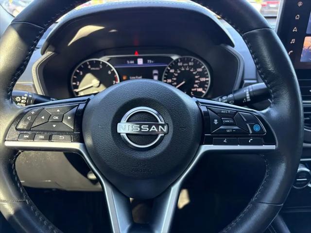 2023 Nissan Altima SL FWD