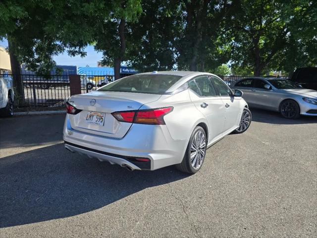 2023 Nissan Altima SL FWD