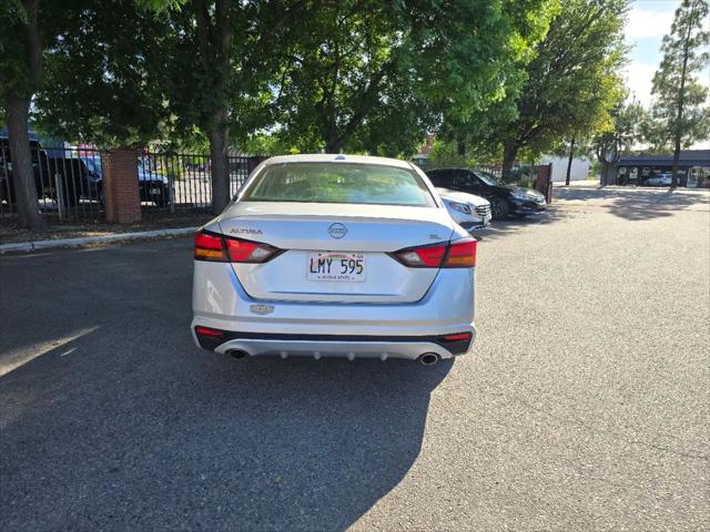 2023 Nissan Altima SL FWD