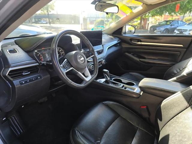 2023 Nissan Altima SL FWD