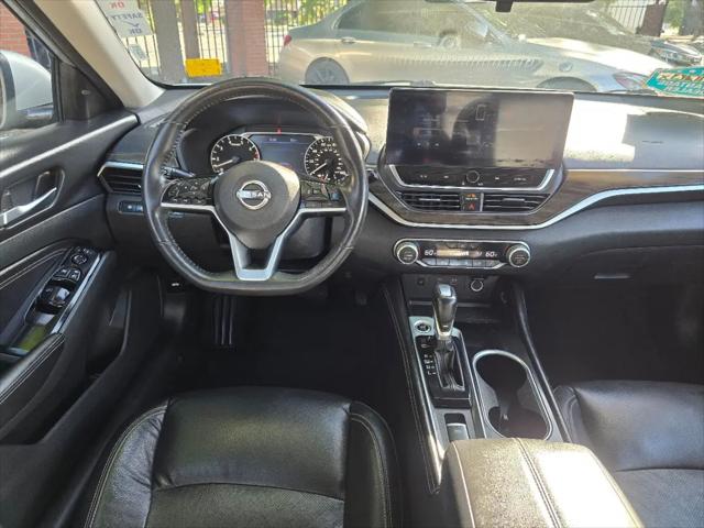 2023 Nissan Altima SL FWD