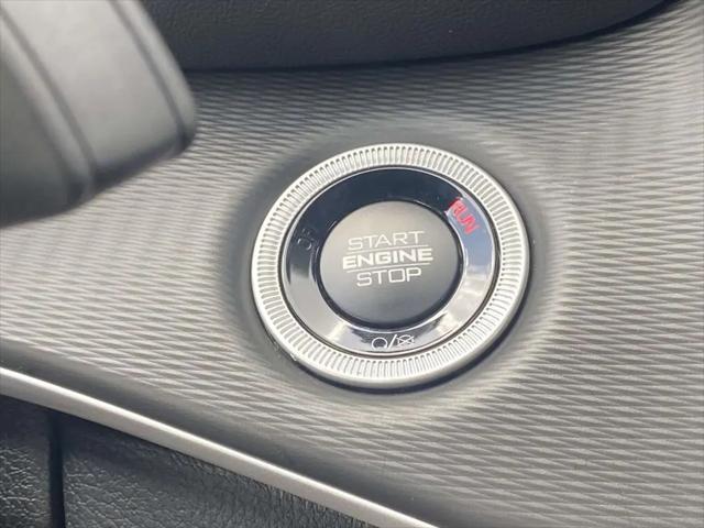 2026 Jeep Grand Cherokee Laredo 4x2